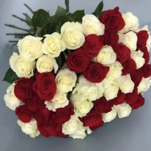 Red and white rose bouquet handcrafted in Auckland
